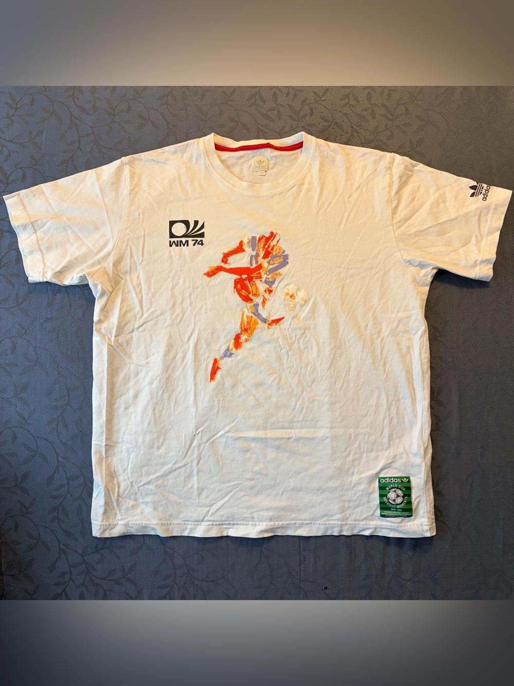 Adidas Originals World Cup Greatest Moments 1950–1990 collection t-shirt Large